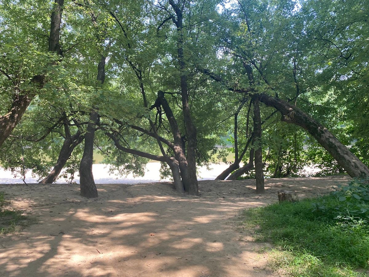 Armleder Loop Trailhead