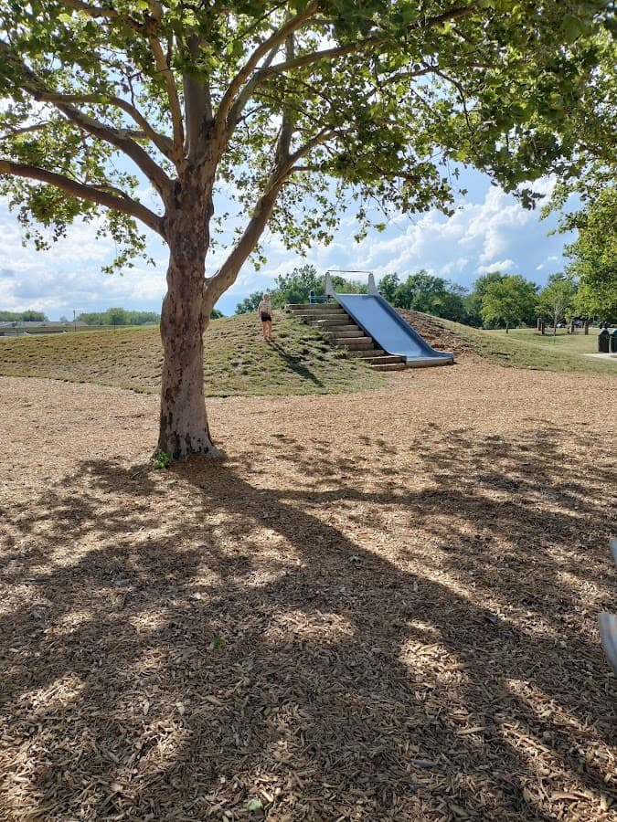 E. H. Young Riverfront Park Off-Leash Dog Park