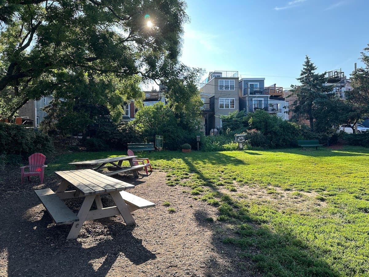 Henry Street Park