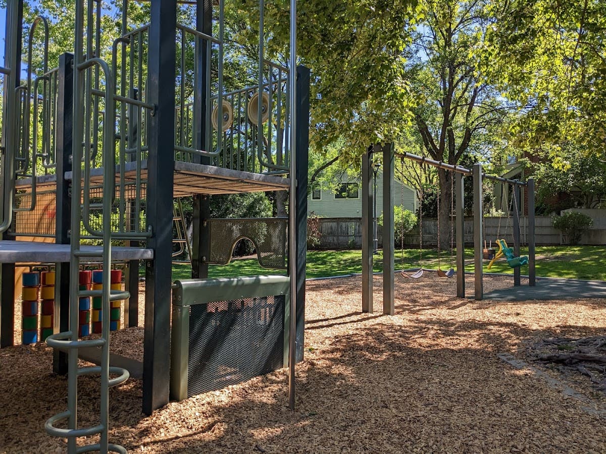 Larch Road Park