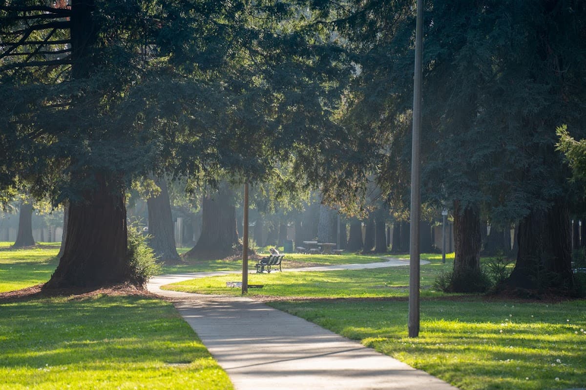 Saratoga Creek Park