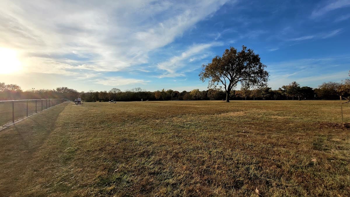 Shawnee Lake Off-Leash Dog Area
