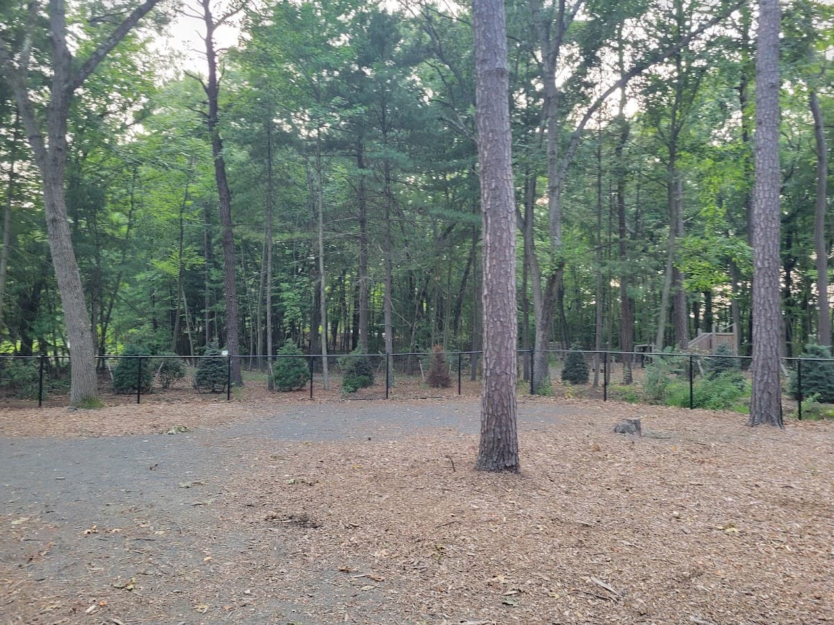 Western Massachusetts Post 9/11 and Service Dog Memorial Park