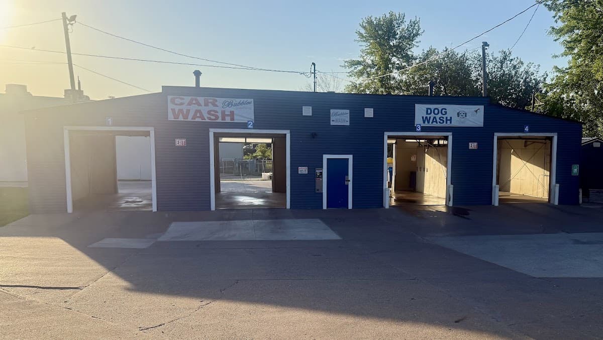 Bubbles Car and Dog Wash