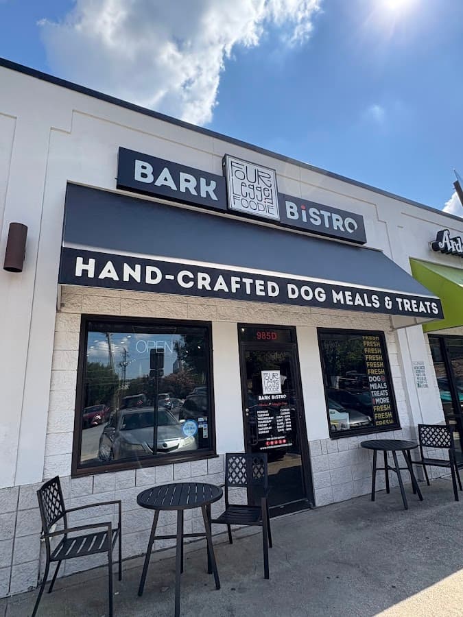 Four-Legged Foodie