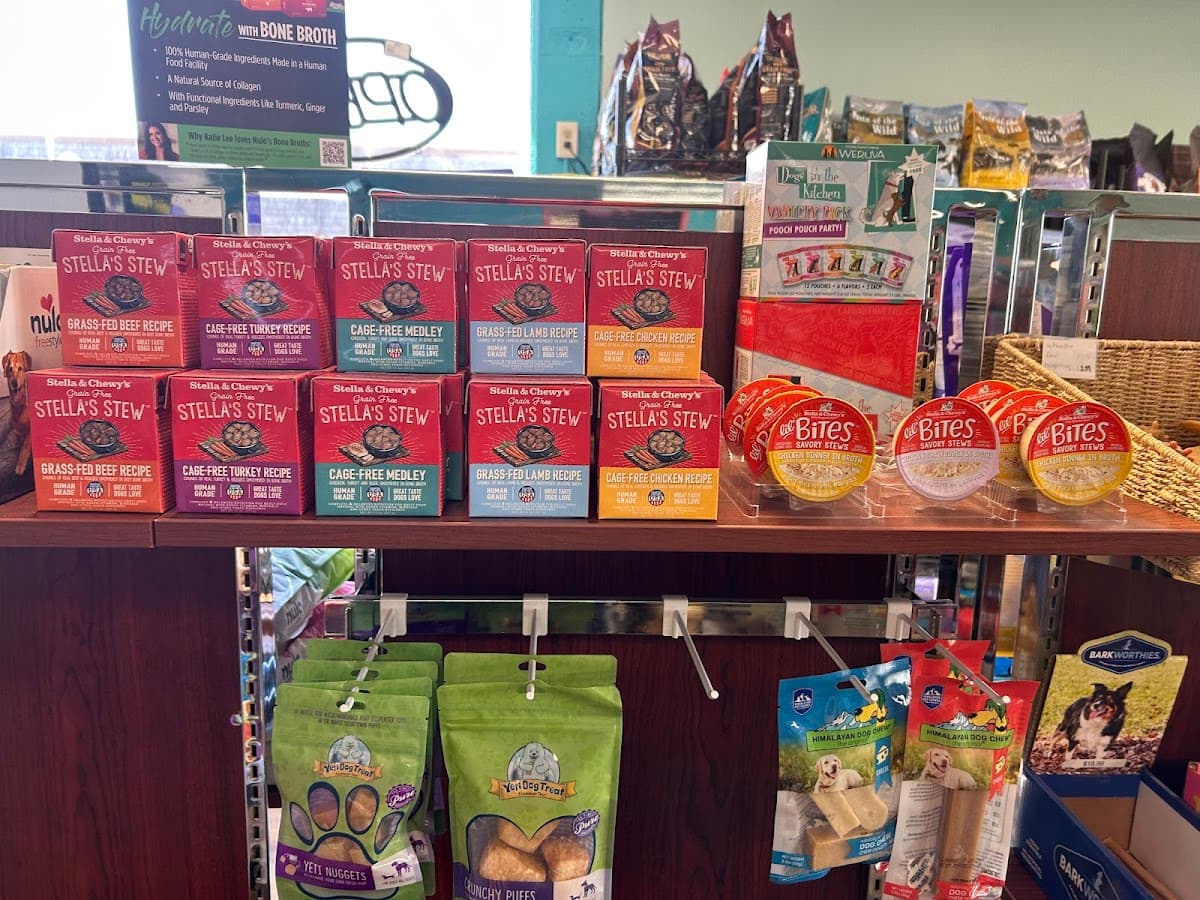 PawPrints Pet Supply