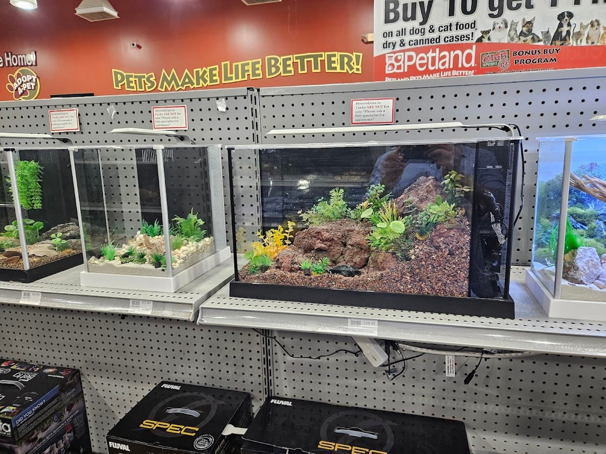 Petland Bolingbrook