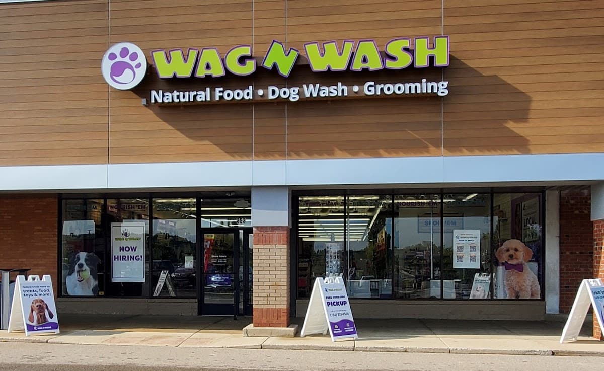Wag N' Wash Natural Pet Food & Grooming