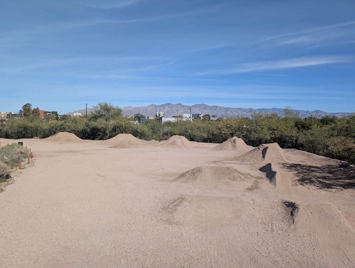Barrio Trails BMX