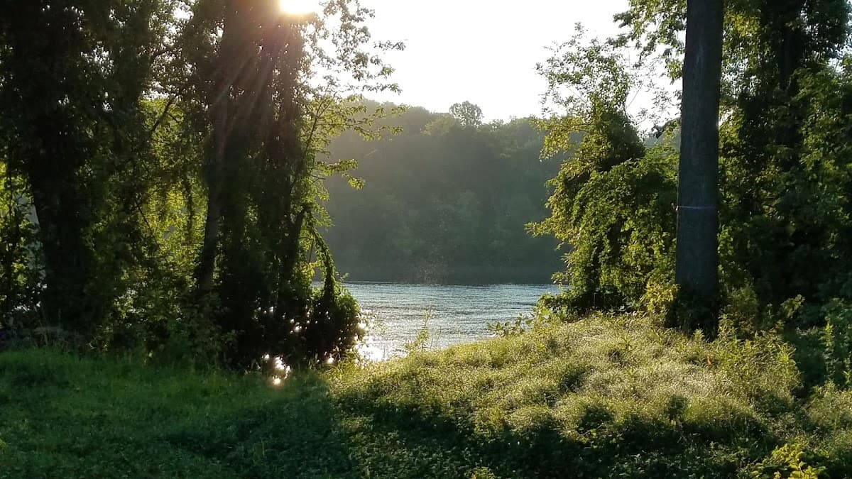 Connecticut River Walk and Bikeway - West Springfield