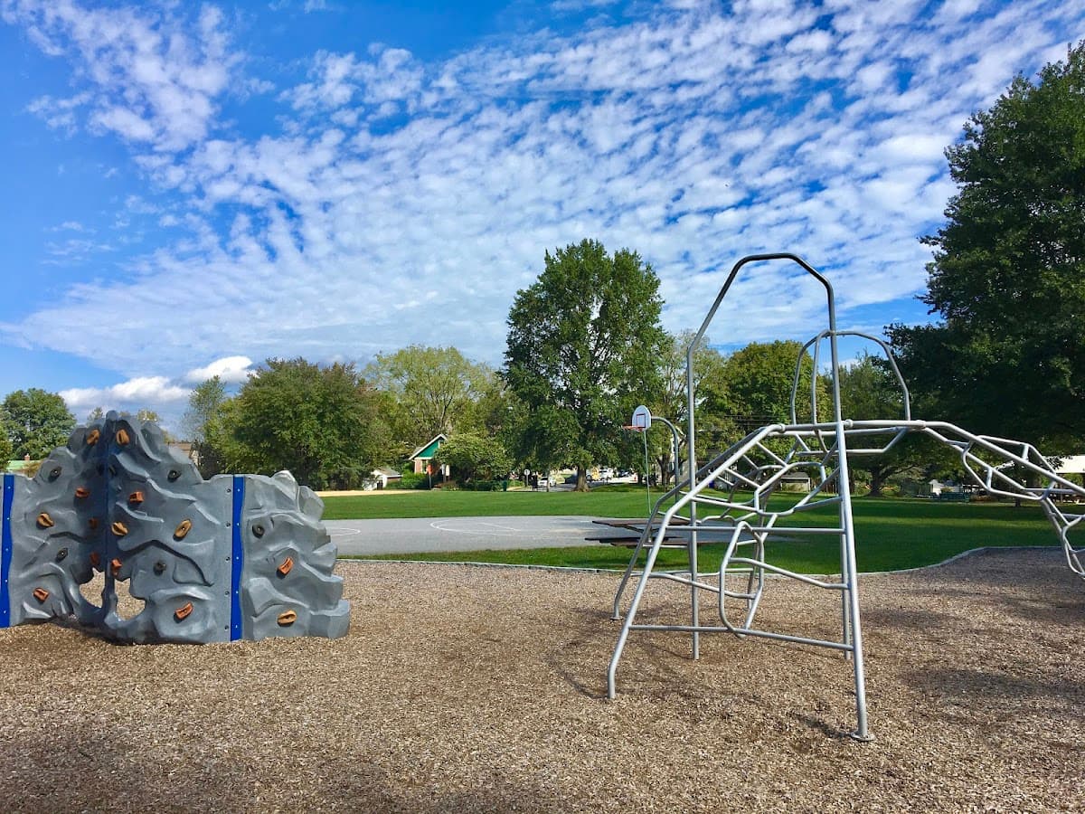 Fountaindale Park