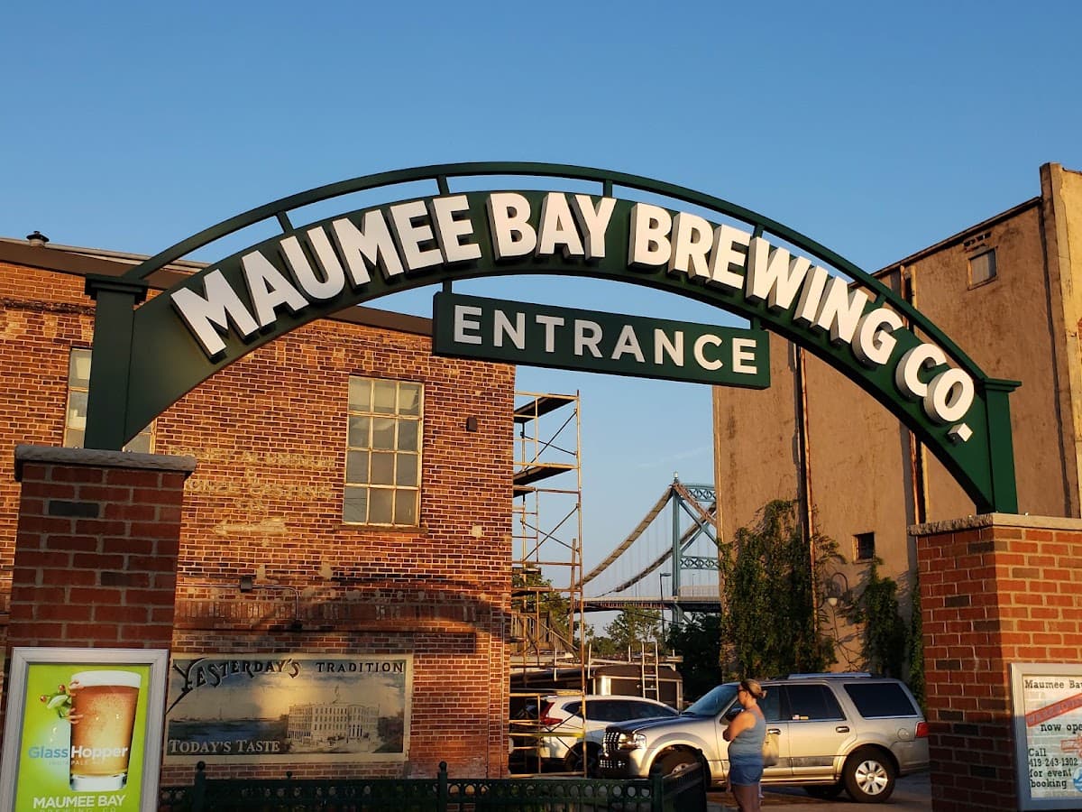 Maumee Bay Brew Pub